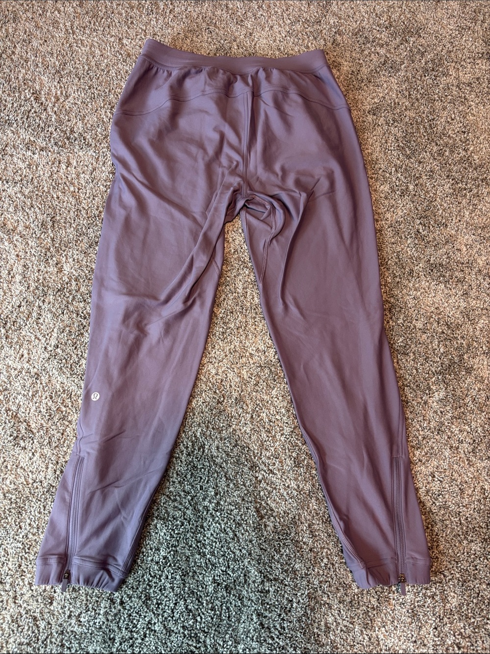 Lululemon purple joggers